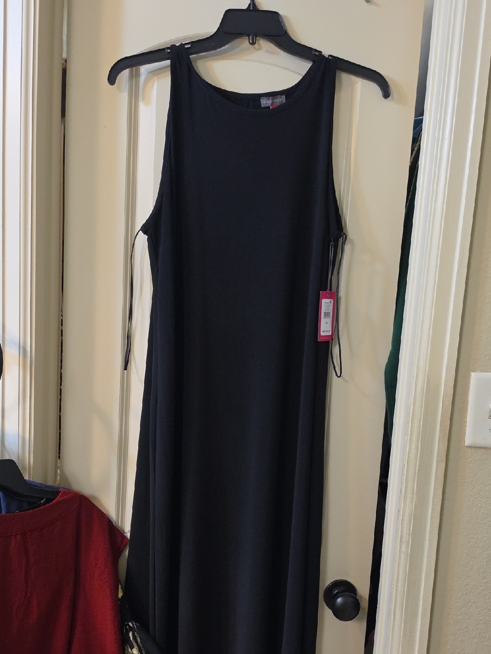 Vince Camuto Black Sleeveless Maxi Dress with Scoop Neck Size 1x Nwt